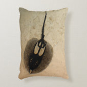 化石化された有史以前のアカエイおよび魚 アクセントクッション (正面(垂直))