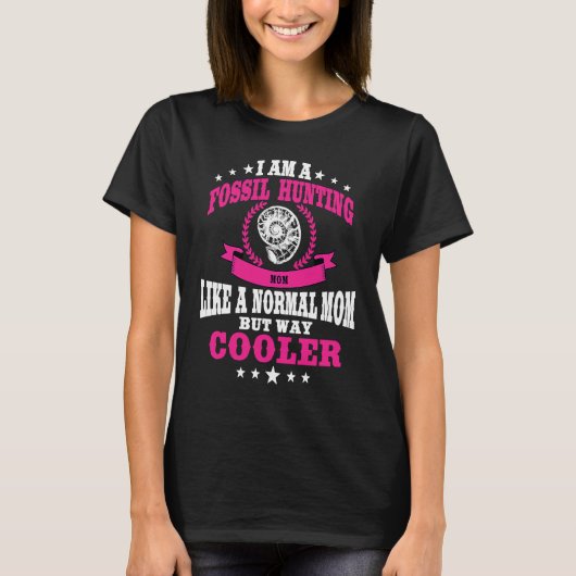 化石狩りママ装備化石ハンター女性 Tシャツ (正面)