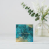 化粧アーティスト水彩ティール（緑がかった色）と金ゴールド スクエア名刺 (スタンド正面)