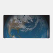 北と南アメリカをフィーチャーしたフルアース。 デスクマット (正面)