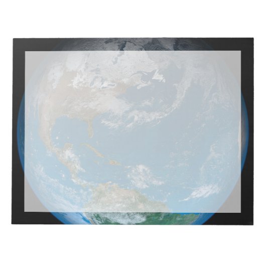 北と南アメリカをフィーチャーしたフルアース。 ノートパッド (正面)