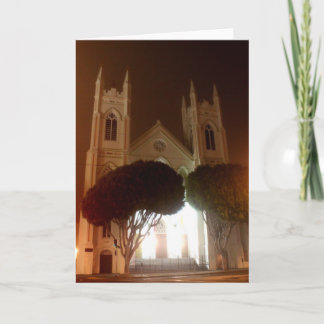 北のビーチの霧深い夜、AssisiのSt Francis シーズンカード