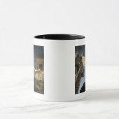 北の墓地のメンフクロウ(アルバTyto) マグカップ (中央)