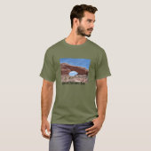 北の窓は国立公園をアーチ形にします Tシャツ (正面フル)