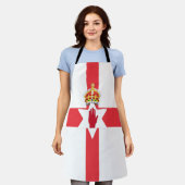 北アイルランド国旗オールオーバープリントエプロン エプロン (着用した状態)