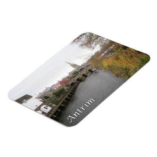 北アイルランド – アントリム –  マグネット (左側)