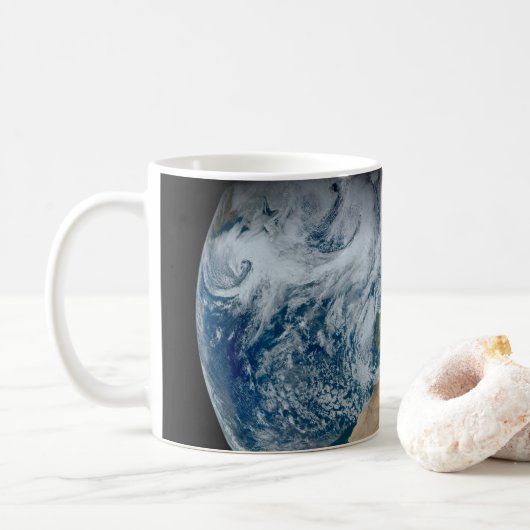 北アフリカと南西ヨーロッパを示す地球 コーヒーマグカップ (ドーナツ)