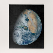 北アフリカと南西ヨーロッパを示す地球 ジグソーパズル (縦)