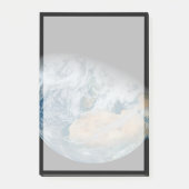 北アフリカと南西ヨーロッパを示す地球 ポストイット (正面)