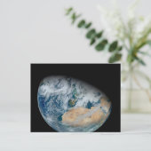 北アフリカと南西ヨーロッパを示す地球 ポストカード (スタンド正面)