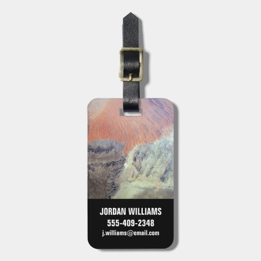 北アフリカのアルジェリアのサハラ砂漠。 ラゲッジタグ (正面縦)