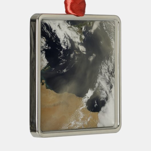 北アフリ吹カ沿岸の砂塵が舞い上がる メタルオーナメント (右)