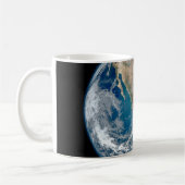 北アメリカとメキシコを示す完全な地球。 コーヒーマグカップ (左)