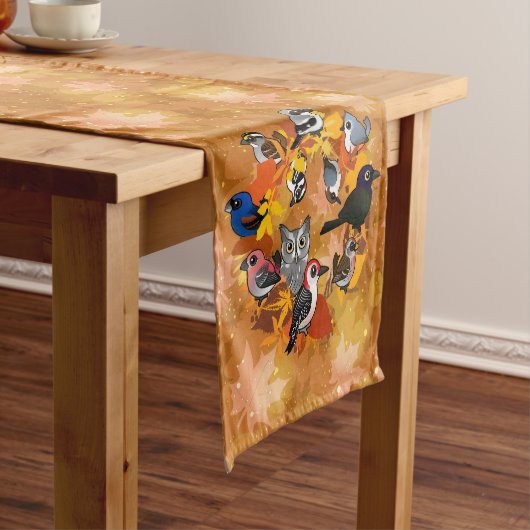 北アメリカの鳥の秋のリース ショートテーブルランナー (インサイチュ)