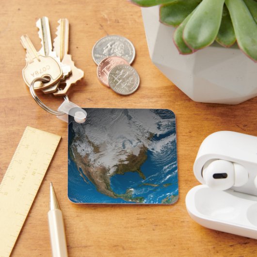 北アメリカ上空の模擬雲を持つ全地球 キーホルダー (デスク)