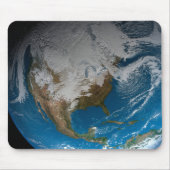 北アメリカ上空の模擬雲を持つ全地球 マウスパッド (正面)