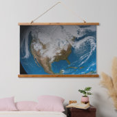北アメリカ上空の模擬雲を持つ全地球 吊り下げ型タペストリー (寝室)