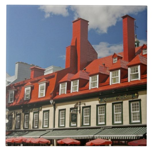 北アメリカ、カナダ、ケベック、オールドケベックシティ。3 タイル (正面)