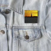 北アメリカ、米国、ニューヨーク、ニューヨークシティ。 3 缶バッジ (インサイチュ)