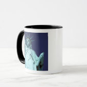 北アメリカ、米国、ニューヨーク、ニューヨークシティ。 7 マグカップ (正面左)