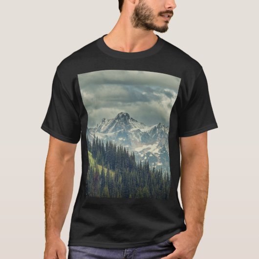 北カスケード:威厳のある山頂。 Tシャツ (正面)