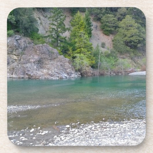 北カリフォルニアの美しいブルーストリーム コースター (正面)