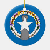 北マリアナ諸島国旗を持つオーナメント セラミックオーナメント (裏面)