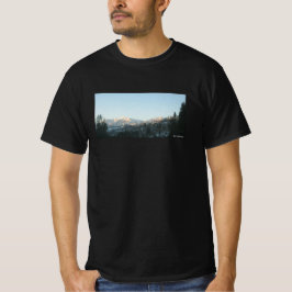 北ロッキー山脈の森林 Tシャツ