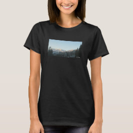 北ロッキー山脈の森 Tシャツ