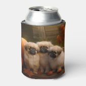 北京犬の子犬の秋の喜びのかぼちゃ 缶クーラー (缶正面)