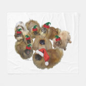 北京犬クリスマスグループ フリースブランケット (正面(横))