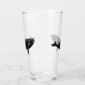 「北大西洋右鯨」アート タンブラーグラス (左)