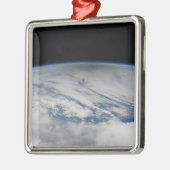 北太平洋に注がれた月の影。2 メタルオーナメント (左)