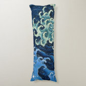 北斎フェミニン波ヴィンテージ海 ボディピロー (正面縦)