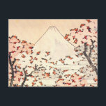 北斎山富士さくらんぼ花はがき ポストカード<br><div class="desc">北斎山富士さくらんぼはがき浮世絵 – 江戸時代の日本の風景。葛飾北斎は富士山の美しさで有名。山の花を通して見るさくらんぼ富士は、有名な山で最も豪華なレンダリングの一つ日本のです。作品には、山の花を咲かせるピンクの枝の間に、雪に覆われたさくらんぼ「富士」が描かれています。北斎のファン、さくらんぼの花画、山の富士、芸術日本のの美作。</div>