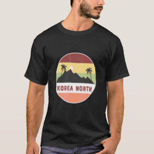 北朝鮮の山とヤシの木 Tシャツ