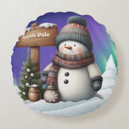 北極の可愛い雪だるまと北極の光 ラウンドクッション