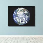 北極を中心とした完全に照らされた地球 キャンバスプリント (インサイチュ (ウッドフロア))