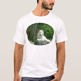 北極オオカミの人のTシャツ Tシャツ