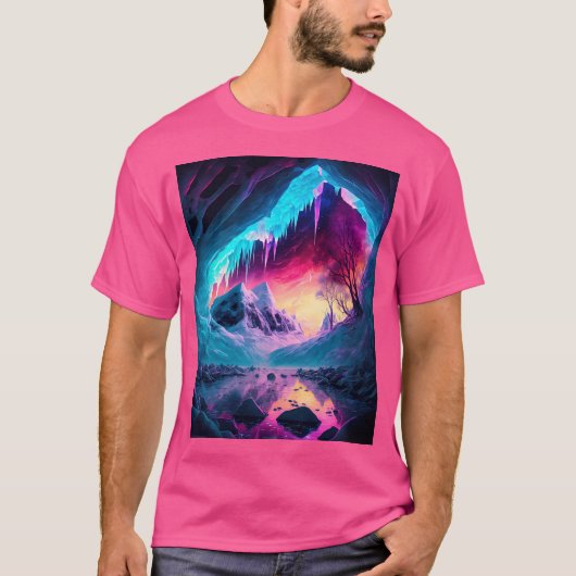 北極圏とMaのオーロラボレリスと氷の洞窟 Tシャツ (正面)
