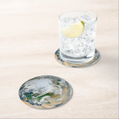 北極圏、ヨーロッパ、アジアを示す地球。 ラウンドペーパーコースター (インサイチュ)