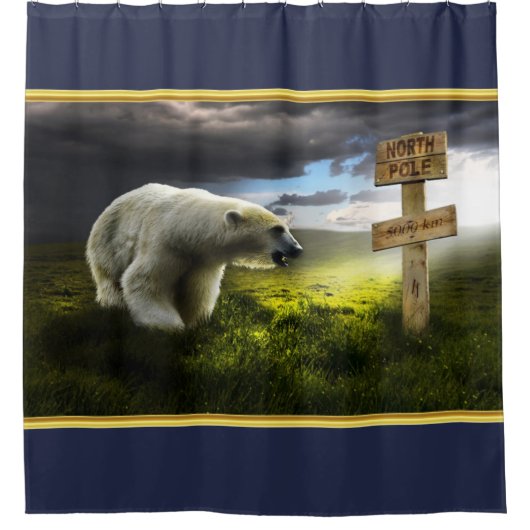 北極熊は木製の青い北極を見ている シャワーカーテン (正面)