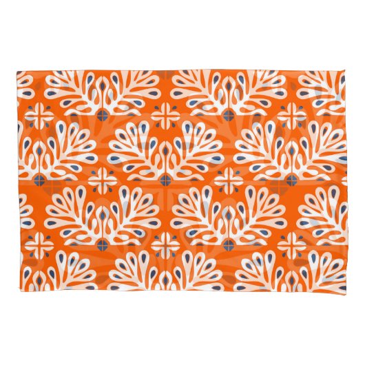 北欧の伝統：民族フローラモザイク。 枕カバー (正面)