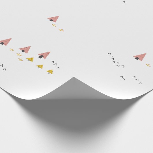 北欧の冬の松の木クリスマスプレゼント ラッピングペーパー (角)