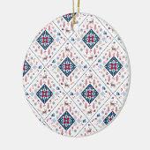 北欧クリスマスパターン、雪片とトナカイ セラミックオーナメント (左)