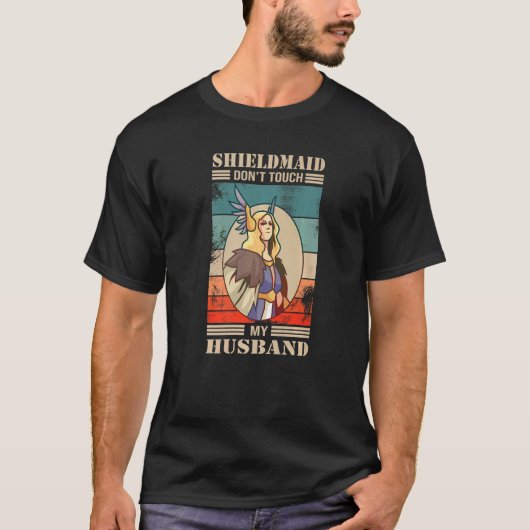 北欧ヴァイキングの盾の乙女 Tシャツ (正面)