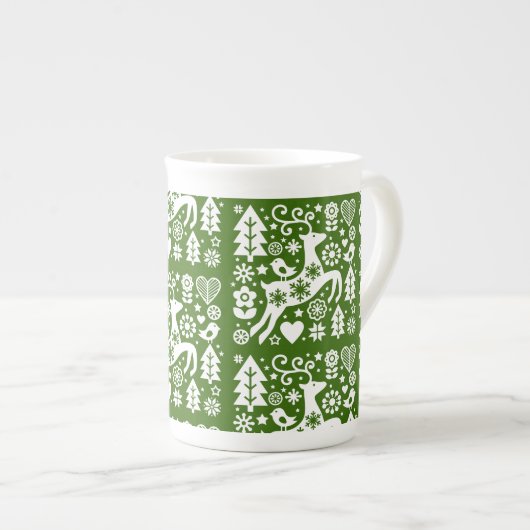 北欧伝統的のクリスマス ボーンチャイナマグカップ (正面右)