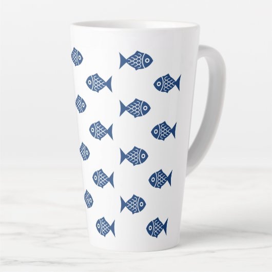 北欧青い魚の柄 カフェラテマグ (右アングル)