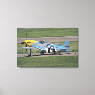 北米のP-51 D ダズリング・ドナ・オン・ザ キャンバスプリント