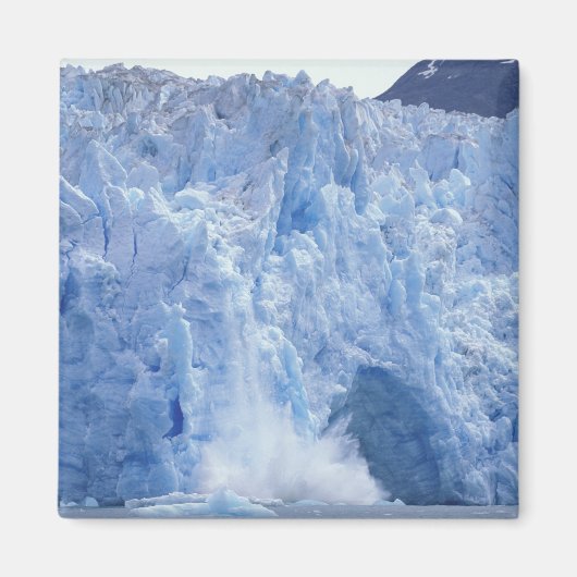 北米,アメリカ,アラスカ。氷河が崩れて水面に マグネット (正面)